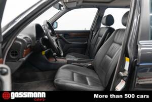 Image 9/15 of BMW 750iL (1988)
