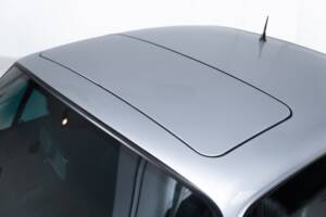 Bild 28/39 von Porsche 911 Carrera 4S (1997)