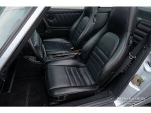 Bild 6/27 von Porsche 911 Carrera 2 (1992)