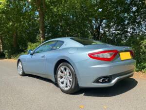 Image 44/50 de Maserati GranTurismo 4.2 (2008)