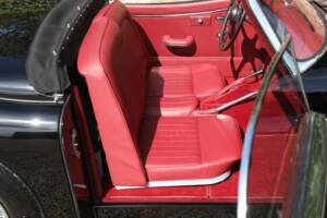 Image 48/50 de Jaguar XK 150 3.4 S OTS (1958)