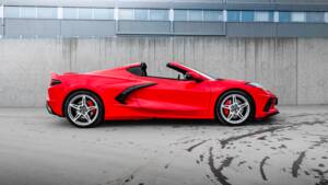 Image 8/45 of Chevrolet Corvette Stingray (2022)