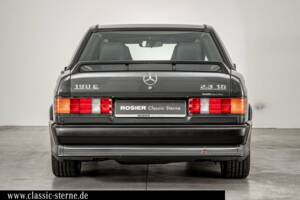 Imagen 5/15 de Mercedes-Benz 190 E 2.3-16 &quot;Schurti&quot; (1984)