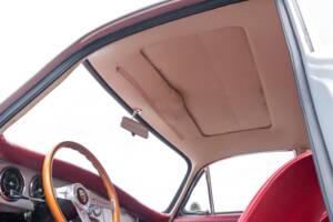 Immagine 30/42 di Porsche 356 C 1600 (1964)