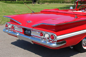 Image 6/31 of Chevrolet Impala Convertible (1960)