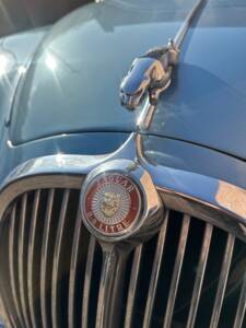 Image 12/30 de Jaguar Type S 3.8 (1968)