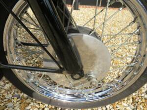 Image 30/40 of Triumph DUMMY (1959)