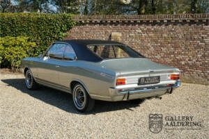 Bild 2/50 von Opel Commodore 2,5 S (1967)