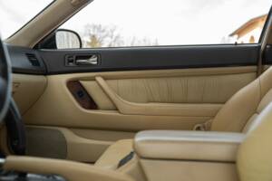 Bild 30/50 von Honda Legend (1992)