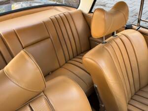 Imagen 26/65 de Mercedes-Benz 220 SE b (1961)