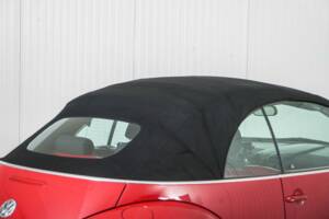 Image 47/50 de Volkswagen New Beetle 2.0 (2006)