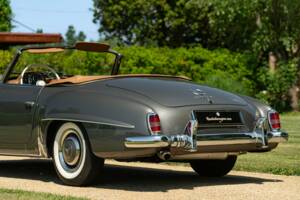 Imagen 19/50 de Mercedes-Benz 190 SL (1962)