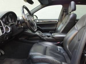 Image 50/96 of Porsche Cayenne S Diesel (2013)