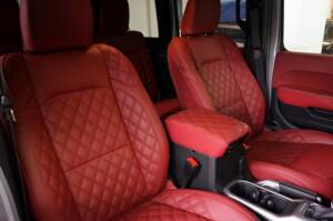 Image 15/29 de Jeep Wrangler 2.0T Sahara (2020)