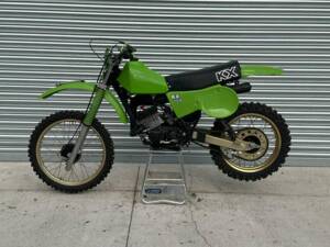 Image 2/15 of Kawasaki KX 125 (1981)