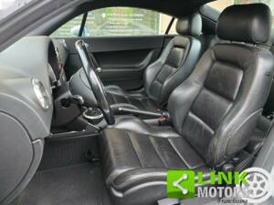 Image 4/10 of Audi TT 1.8 T quattro (2000)