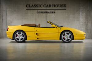 Image 11/100 of Ferrari F 355 Spider (1999)