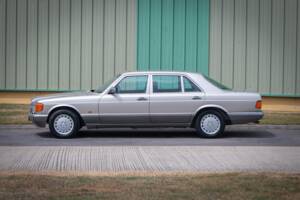 Bild 3/29 von Mercedes-Benz 300 SEL (1990)