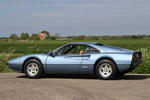 Bild 35/50 von Ferrari 308 GTB (1976)