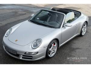 Bild 5/18 von Porsche 911 Carrera S (2005)