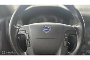 Bild 22/42 von Volvo V 70 2.5T (2005)