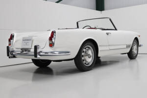 Bild 7/34 von Alfa Romeo 2000 Spider (1960)