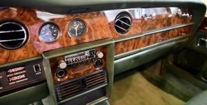 Image 28/50 de Rolls-Royce Corniche I (1978)