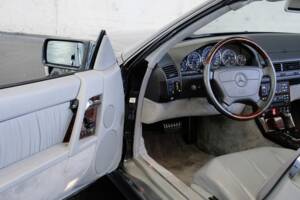 Bild 20/50 von Mercedes-Benz SL 60 AMG (1994)