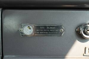 Image 44/50 of Dodge Coronet "Red Ram" (1953)