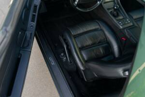 Afbeelding 28/46 van Porsche 928 GTS (1993)