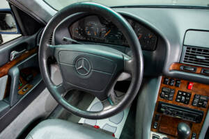 Image 19/28 de Mercedes-Benz 600 SEL (1993)