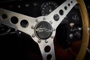 Afbeelding 70/84 van Jaguar D-Type (1962)