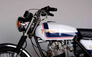 Image 46/83 of Norton 850 MKIII Roadster (1975)