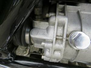 Image 30/45 of Moto Guzzi V7 Sport (1973)