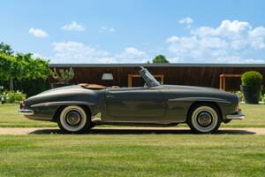 Imagen 7/50 de Mercedes-Benz 190 SL (1962)