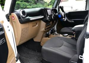 Afbeelding 28/50 van Jeep Grand Cherokee 6.4 V8 SRT (2014)