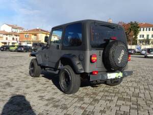 Bild 27/42 von Jeep Wrangler Sport Hardtop 2.5 (1997)