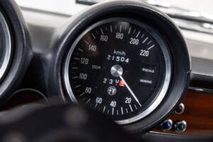 Imagen 11/36 de Alfa Romeo Giulia 1600 GT Junior (1973)