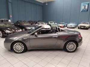 Bild 5/86 von Alfa Romeo Spider 2.2 JTS (2007)