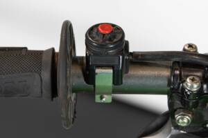 Image 16/50 of Kawasaki KX 250 (1986)