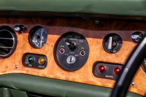 Image 19/50 de Rolls-Royce Corniche I (1974)