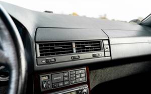 Image 39/47 of Mercedes-Benz SL 280 (1996)