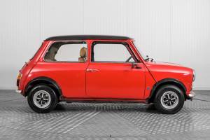 Image 15/50 de Innocenti Mini Cooper 1300 (1975)