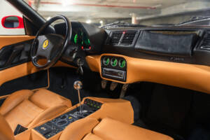 Afbeelding 25/46 van Ferrari F 355 Berlinetta (1997)