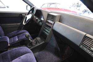 Image 25/26 of Alfa Romeo 164 2.0 Super V6 (1993)