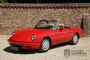 Immagine 7/50 di Alfa Romeo 2.0 Spider (1991)