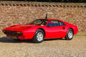 Image 8/50 de Ferrari 308 GTB (1977)