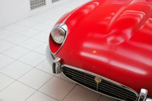 Bild 37/48 von Jaguar E-Type V12 (1973)