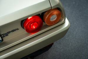 Image 10/15 of Ferrari Mondial 3.2 (1987)