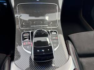 Image 24/31 of Mercedes-Benz C 43 AMG 4MATIC (2017)
